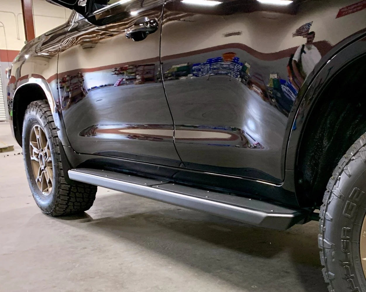 Dissent Off-Road Step Slider for Toyota 200 Series Land Cruiser