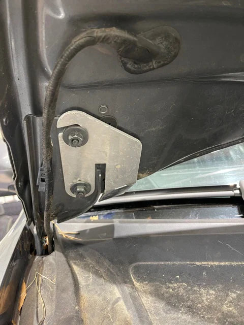 Eurowise Ditch Light Brackets for 2003-2010 Porsche Cayenne
