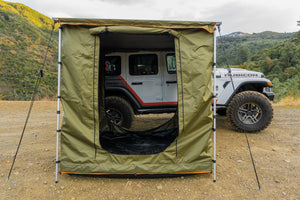 Spacious rooftop awning room for any vehicle